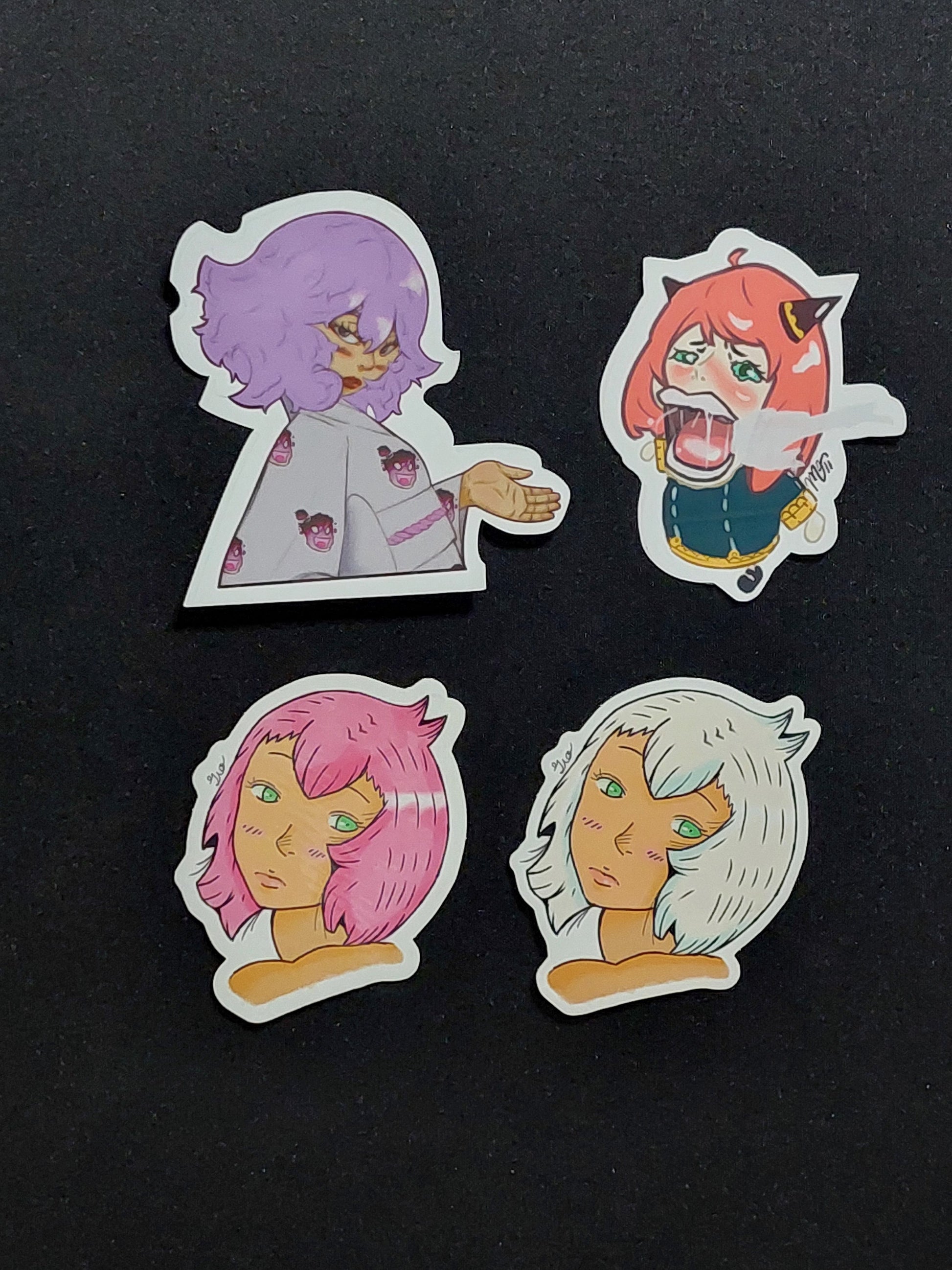 Omega Rose- Pack of 4